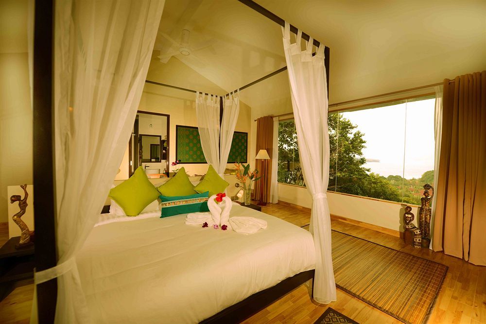Ambong Rainforest Retreat Pantai Tengah  Екстериор снимка