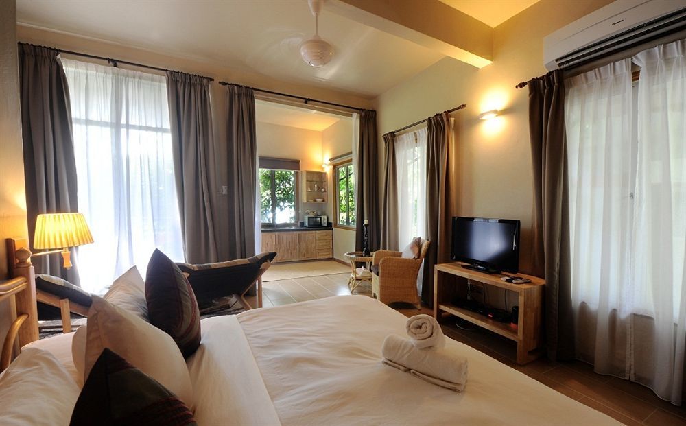 Ambong Rainforest Retreat Pantai Tengah  Екстериор снимка