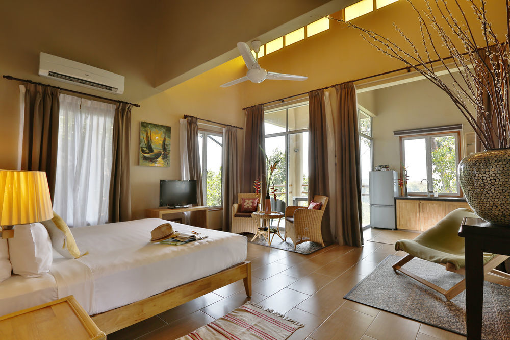 Ambong Rainforest Retreat Pantai Tengah  Екстериор снимка