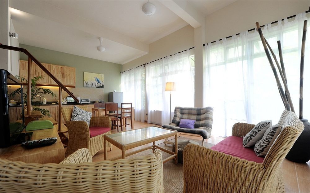 Ambong Rainforest Retreat Pantai Tengah  Екстериор снимка